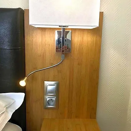 Hoche Hotell 2*