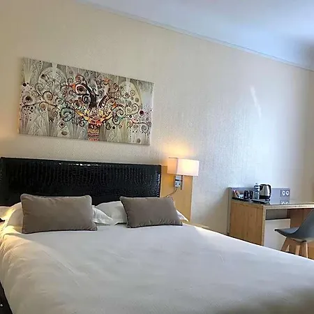 Hotel Hoche 2*